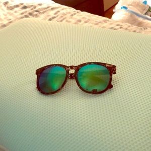 Blenders Eyewear - Electric Jade